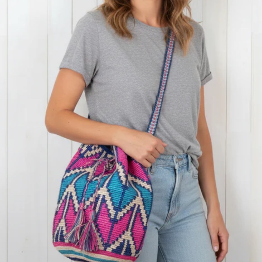 NWT bohemian-style bucket bag with pink and blue chevron stripe details